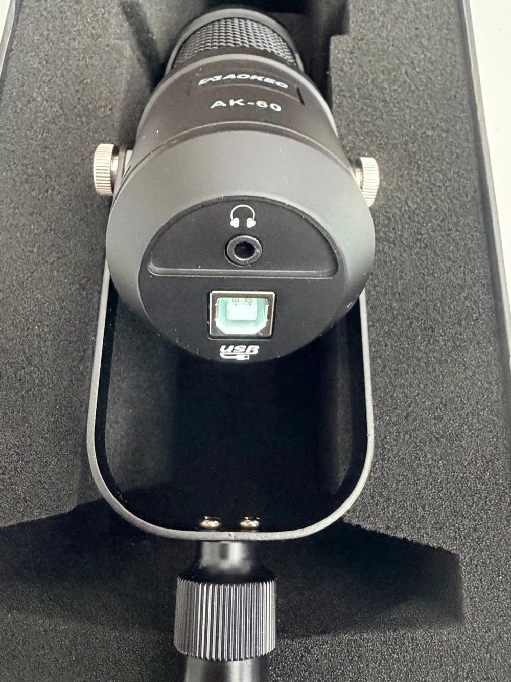 Aokeo AK 60 USB Condenser Microphone - Black